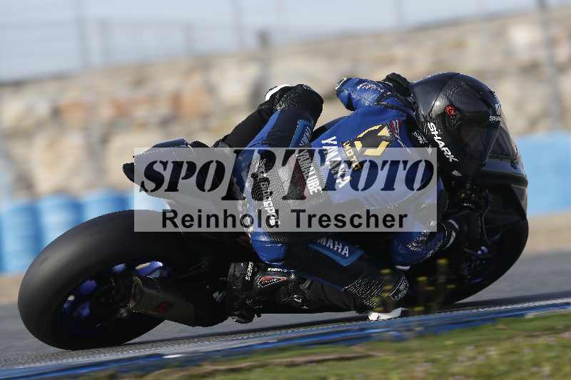 /Archiv-2024/01 26.-28.01.2024 Moto Center Thun Jerez/Gruppe gelb-yellow/backside